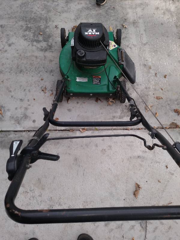 Lawn Mower starts first pull