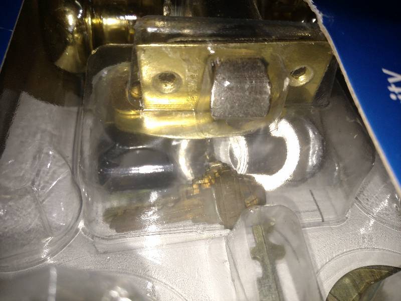 Deadbolt, Schlage keys included.