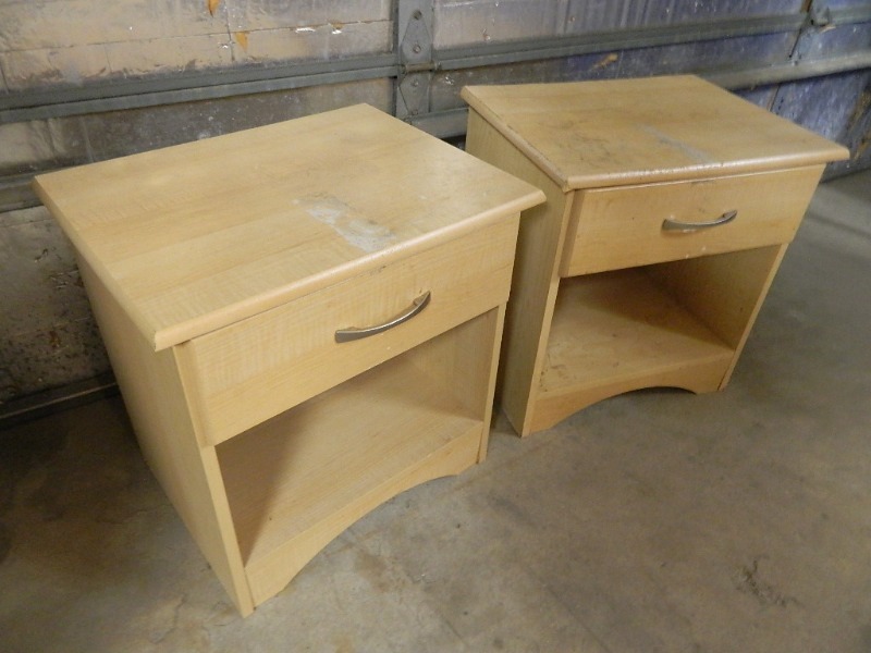 lot 13 image: 2 Project Nightstands