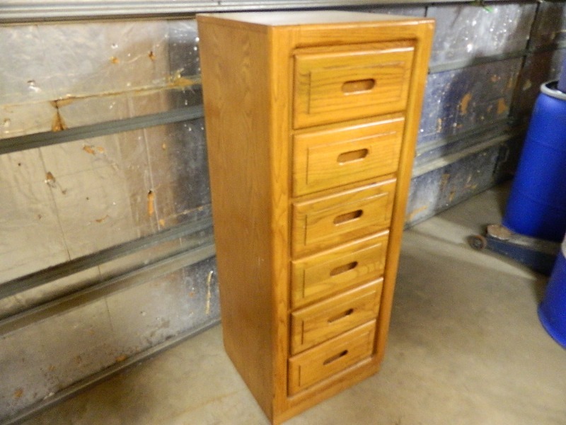 lot 19 image: 6 Drawer Tall Tower  Nightstand