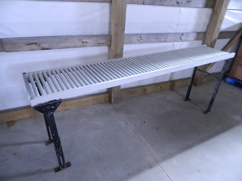 lot 48 image: Aluminum Rollers  Conveyor Rack