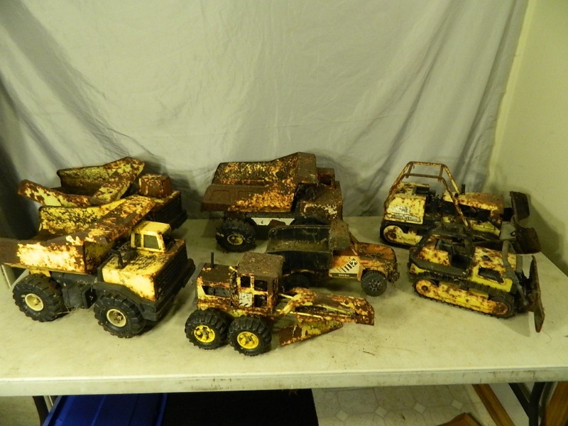 lot 130 image: 7 Old Trucks  Equipment