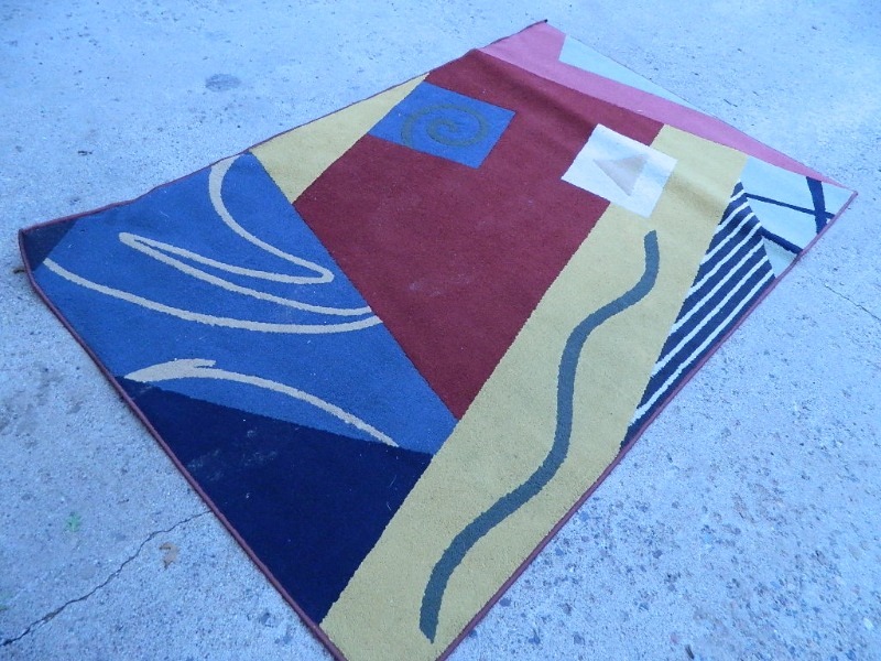 lot 150 image: Area Rug