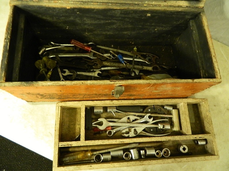 lot 209 image: Wood Toolbox with Contents
