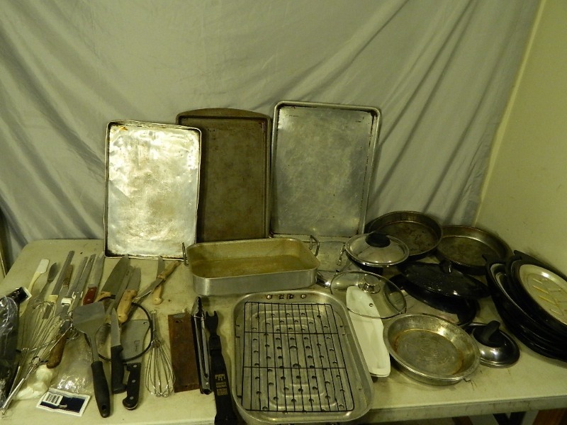 lot 216 image: Kitchen Items and More