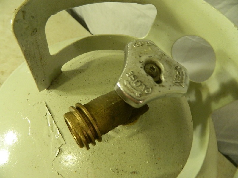 lot 227 image: 20 Lb Propane Tank