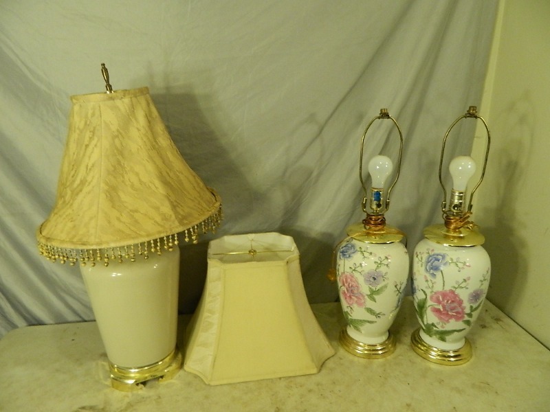 lot 229 image: 3 Lamps