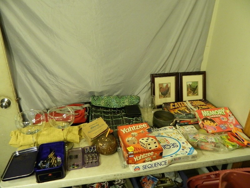 lot 242 image: Heavy Pan, Hanging Organizer, and More