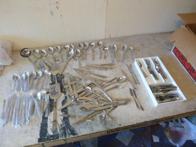 lot 24 image: Miscellaneous Flatware
