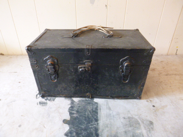 lot 81 image: Gun Cleaning Kit