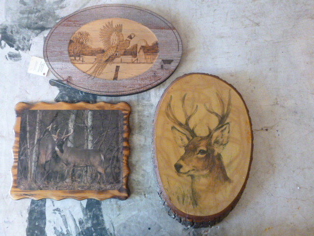 lot 102 image: 2 Wildlife Pictures