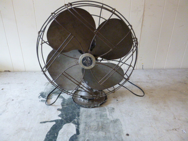 lot 115 image: Vintage Emerson Electric Fan