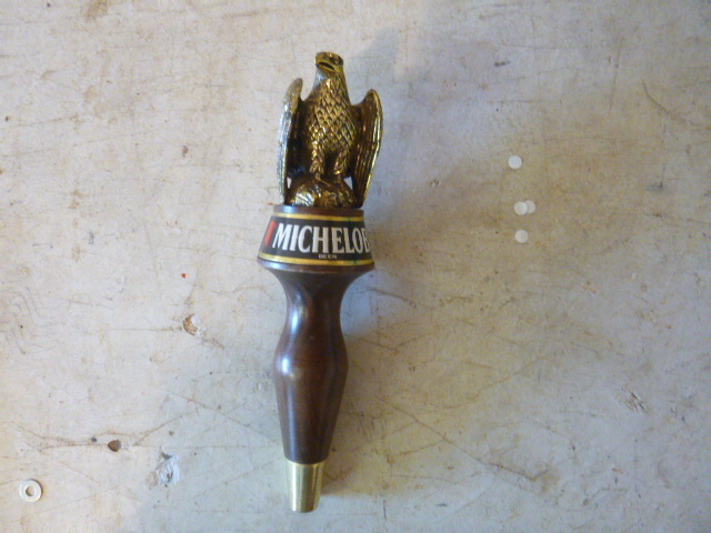 lot 154 image: Michelob Beer Tap
