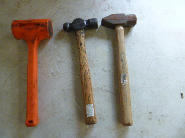 lot 288 image: 3 Hammers