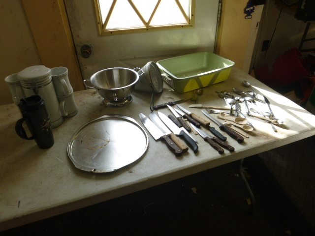 lot 297 image: Miscellaneous Kitchen Items