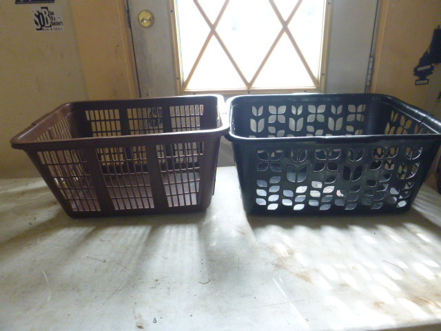 lot 307 image: 2 Laundry Baskets
