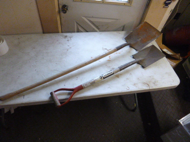 lot 309 image: 2 Square Nose Shovels