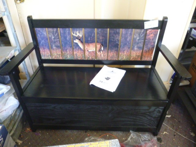 lot 383 image: Castle Creek Deer Bench