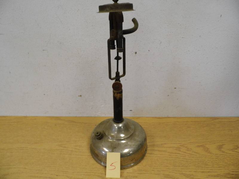 Antique Kerosene Lamp
