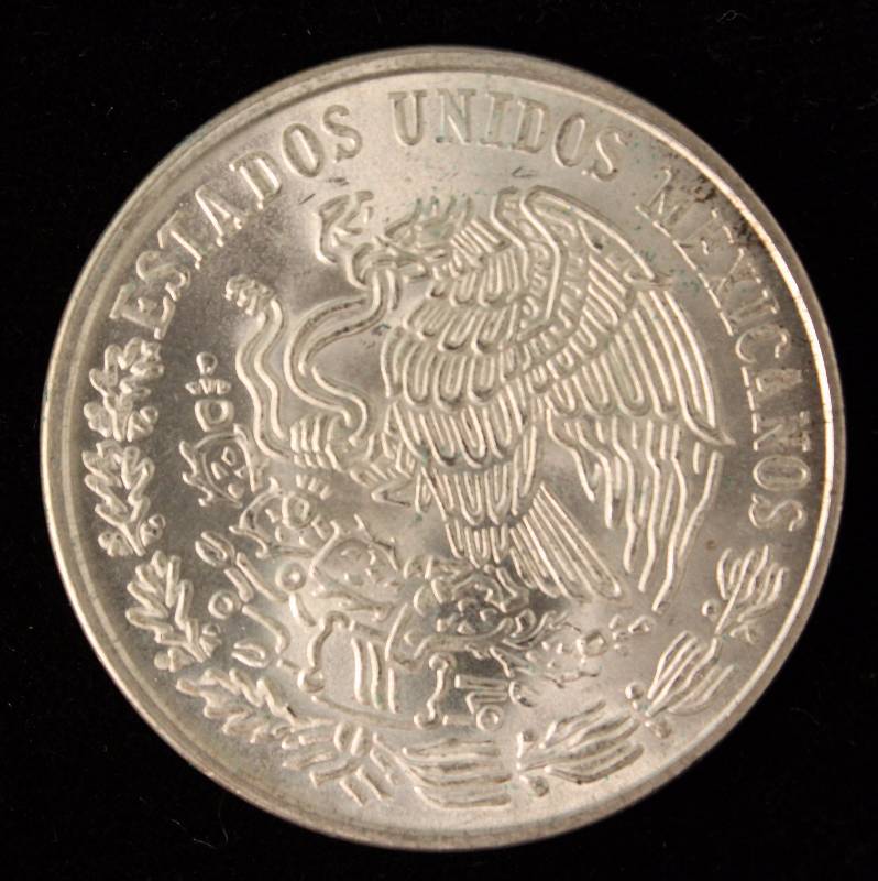 1977 MEXICO 100 PESO 72% SILVER UNCIRULATED