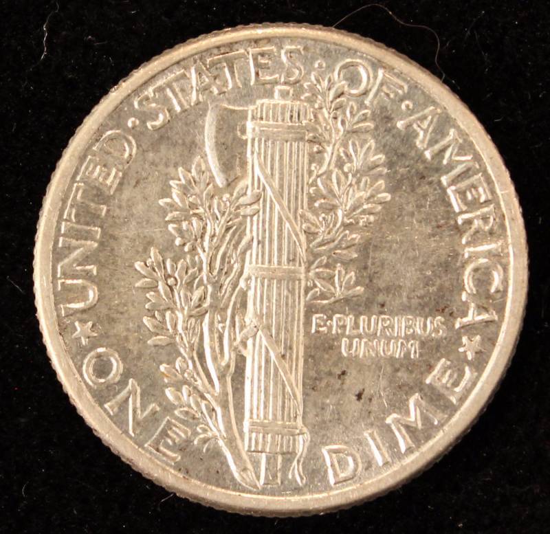 1943-P SILVER MERCURY DIME UNC.