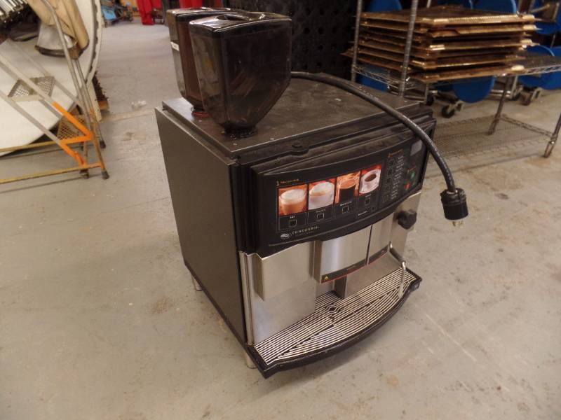 Coffee Machine with Grinder