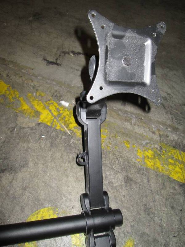Dual Monitor Mount