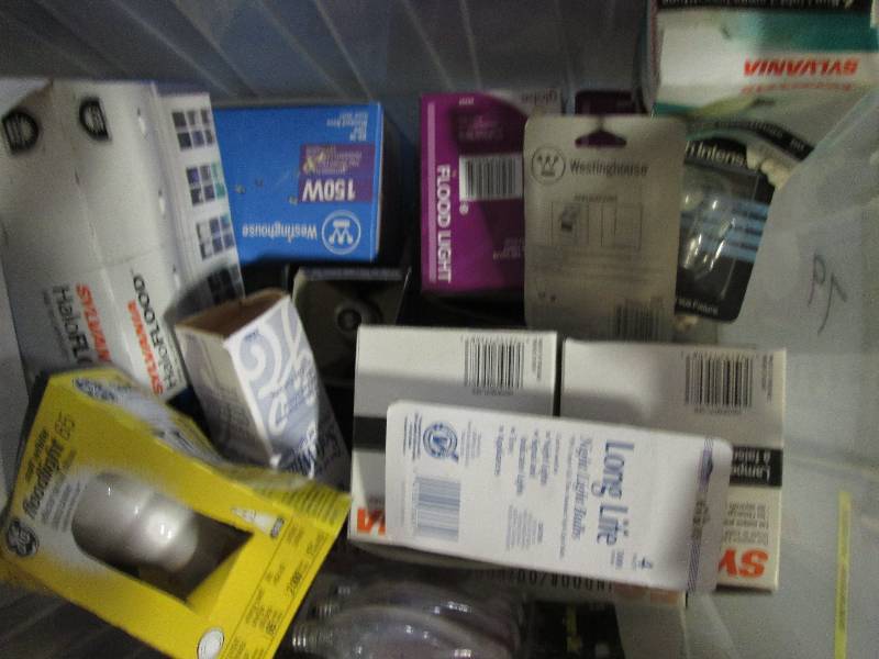 Box of Assorted Light Bulbs - New