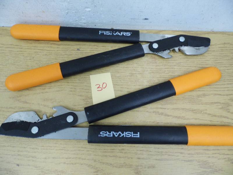 2 Fiskars Garden Tools