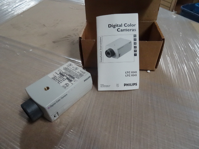 lot 9 image: Camera