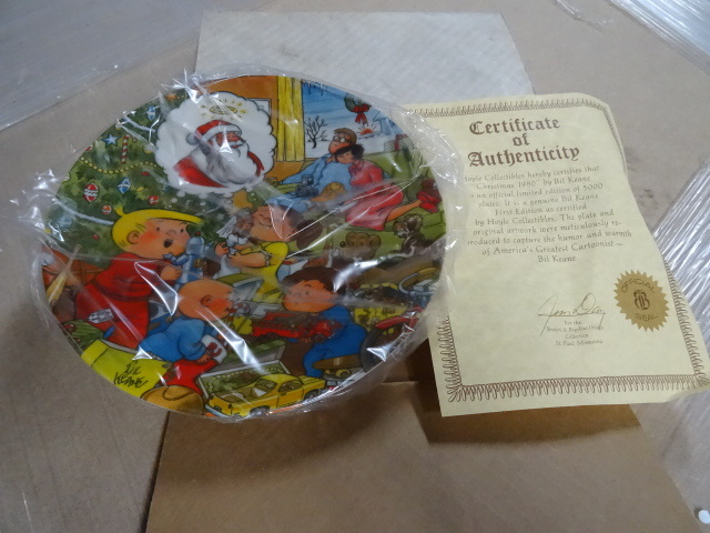 lot 11 image: Collector Plates