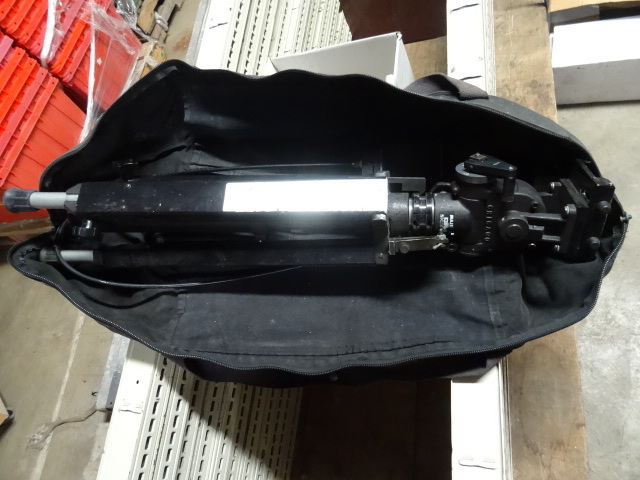 lot 61 image: Camera Tripod