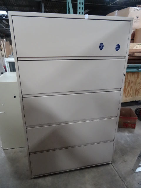 lot 41 image: 42 metal 5drawer lateral file...