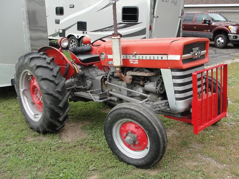 Massy Ferguson 135 Tractor