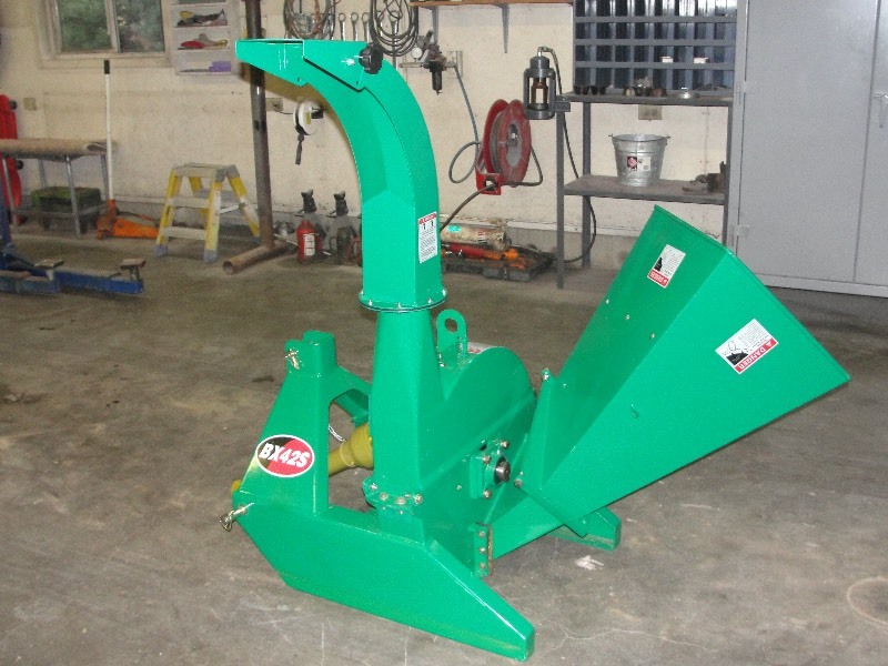 BX425 4 PRO wood chipper
