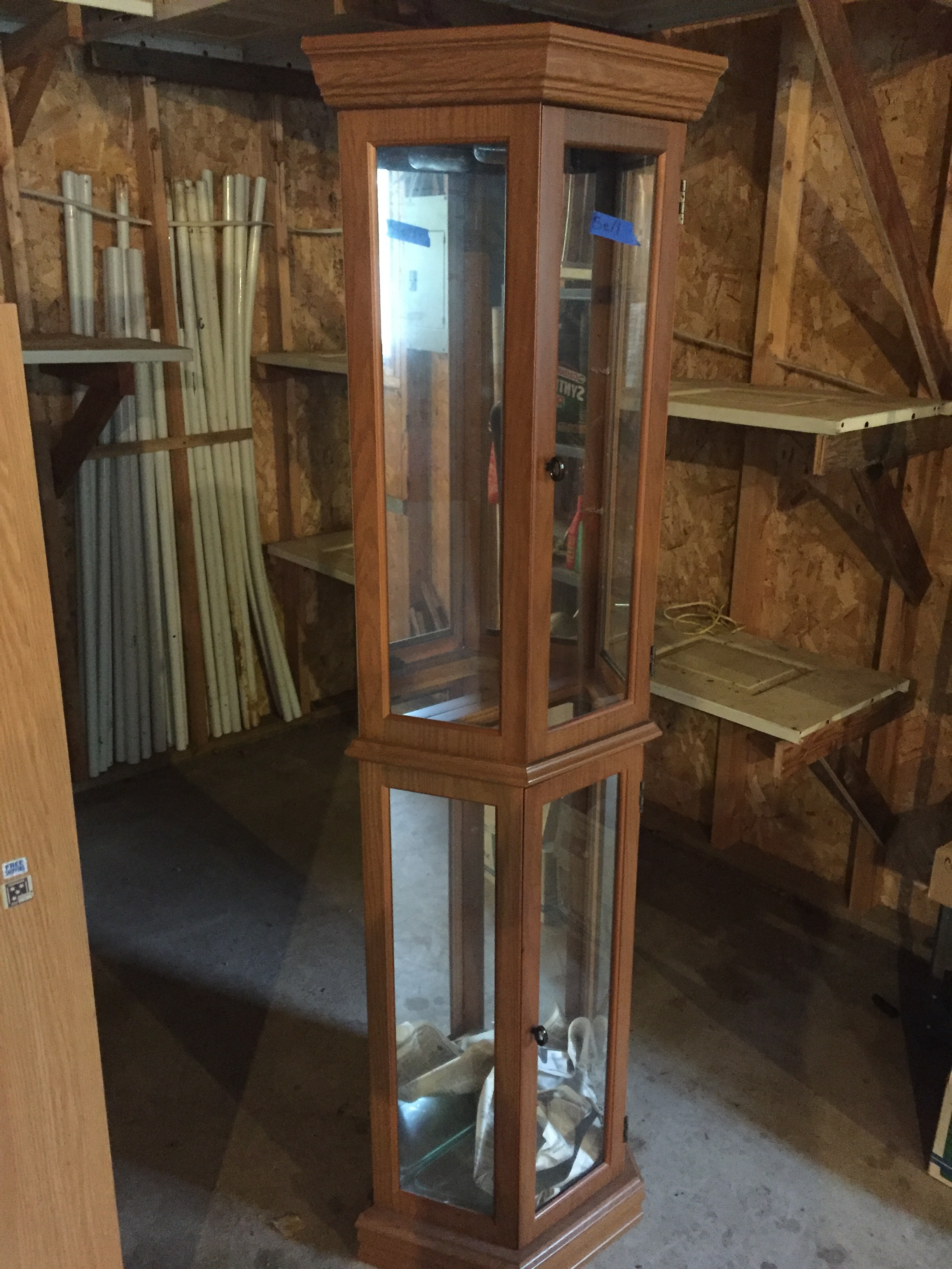 lot 2 image: Glass curio cabinet