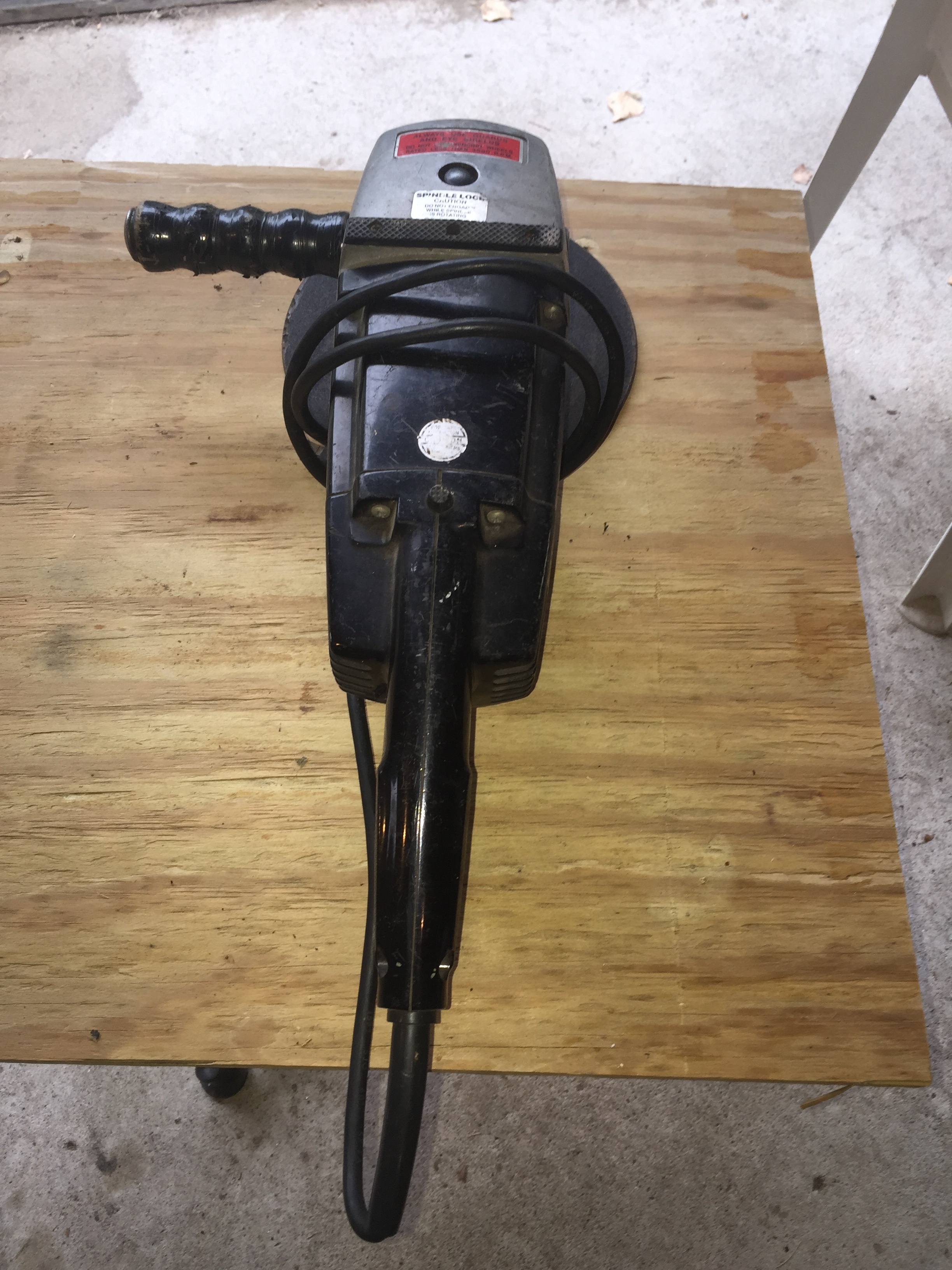 lot 10 image: 9 SanderGrinder