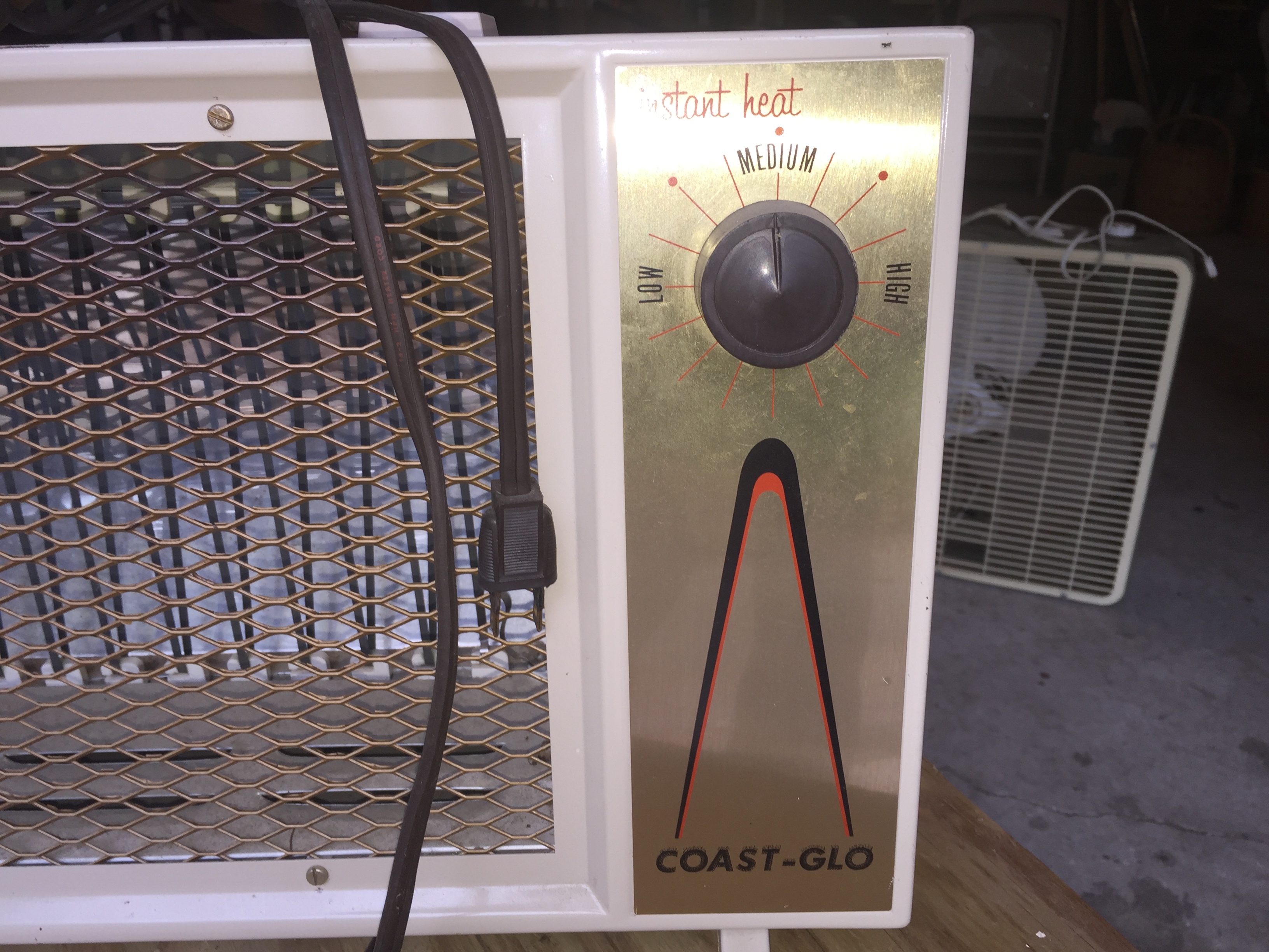 lot 53 image: Space Heater