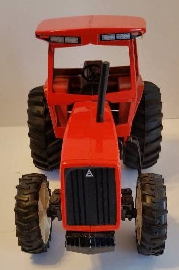 lot 55 image: ERTL Collector Series Sept 1982 Allis Chalmers 8010 Dual Wheel 116 Scale Toy Tractor wsticker