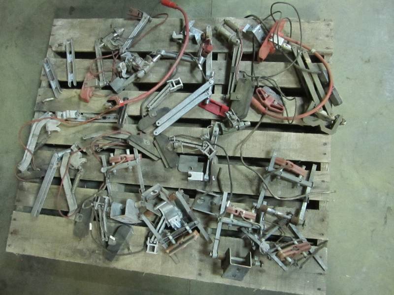 lot 56 image: Lot of electrical conductors...