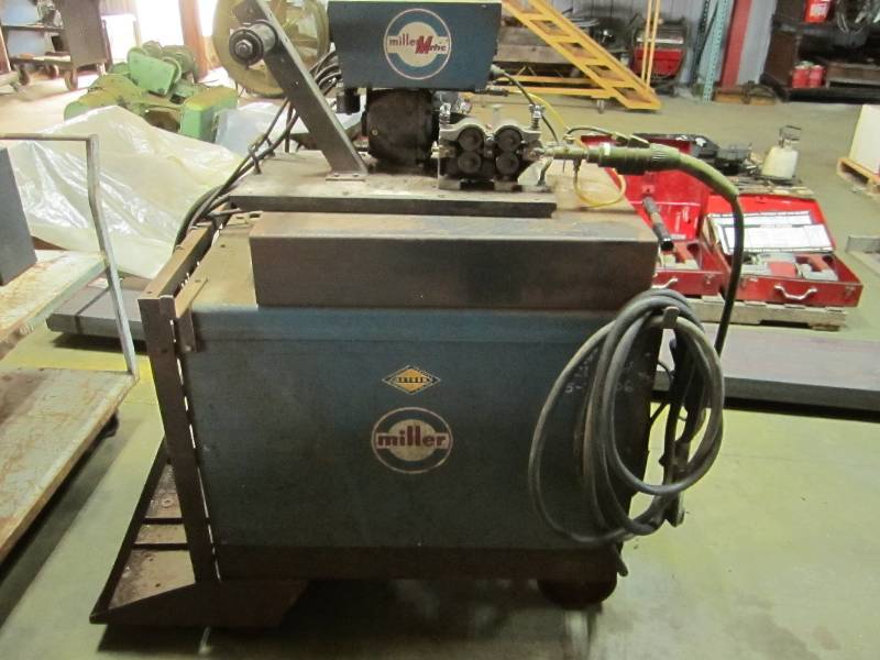lot 1 image: MillerMatic 208Volt wire feed welde...