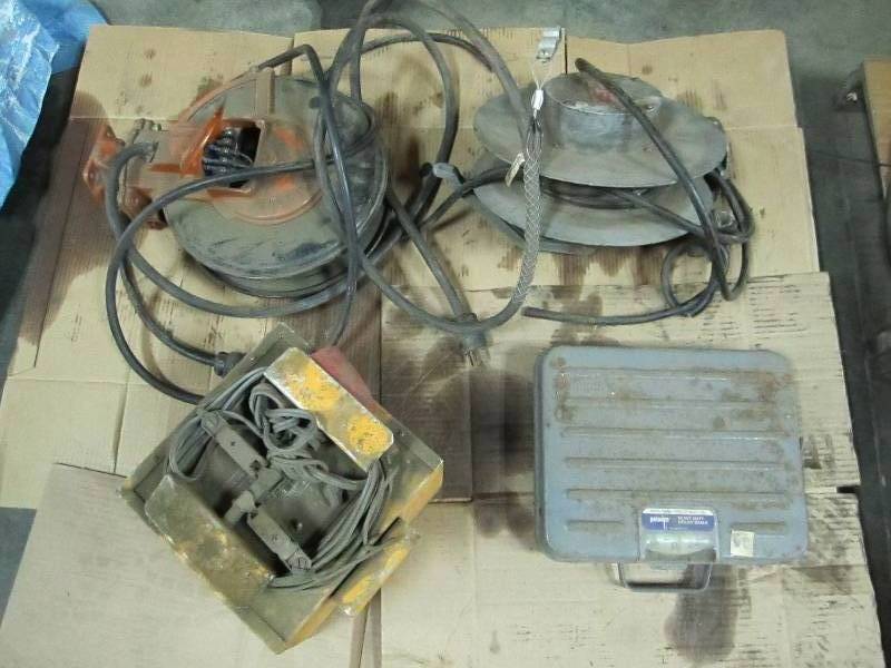 lot 20 image: Lot of wire rollers, utility scale...