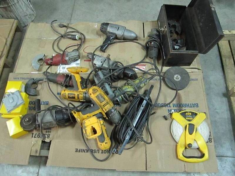 lot 31 image: Lot of drills for parts, grinder, 2...