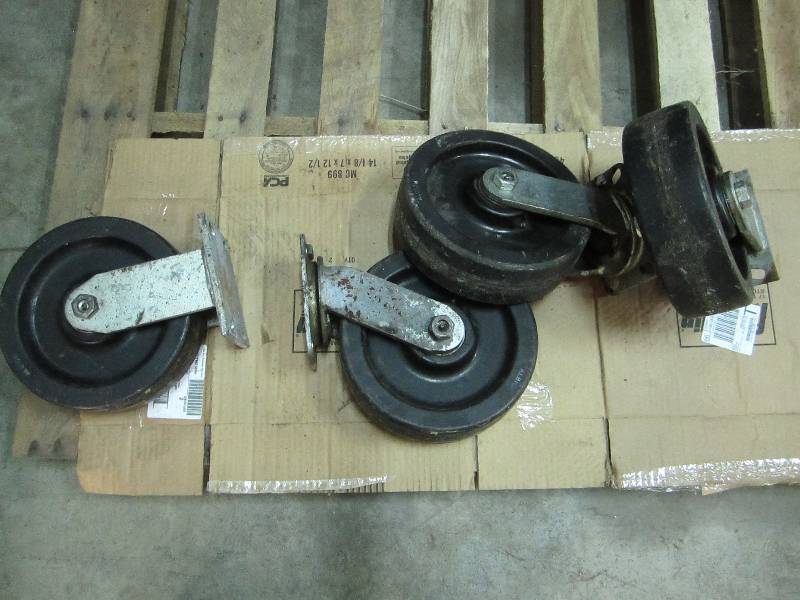 lot 34 image: 4 heavy duty wheels...