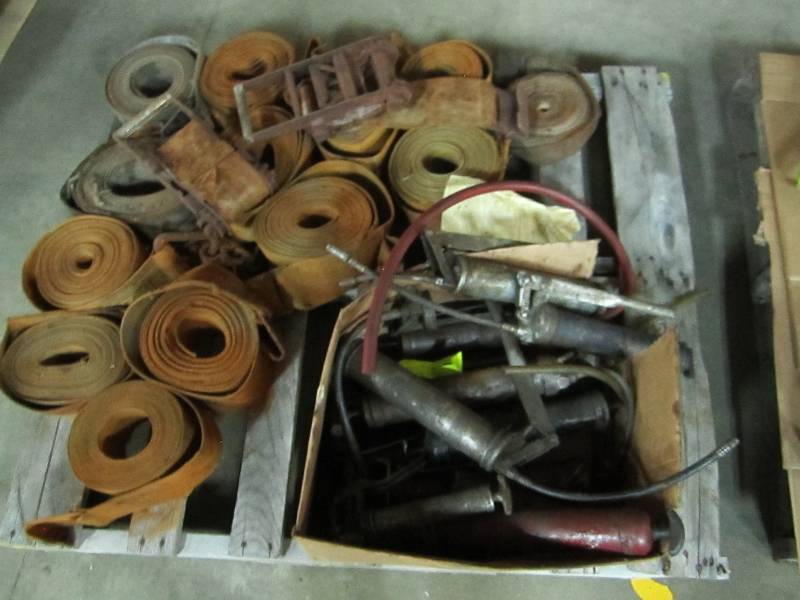 lot 41 image: Semi tie straps, and a box of greas...