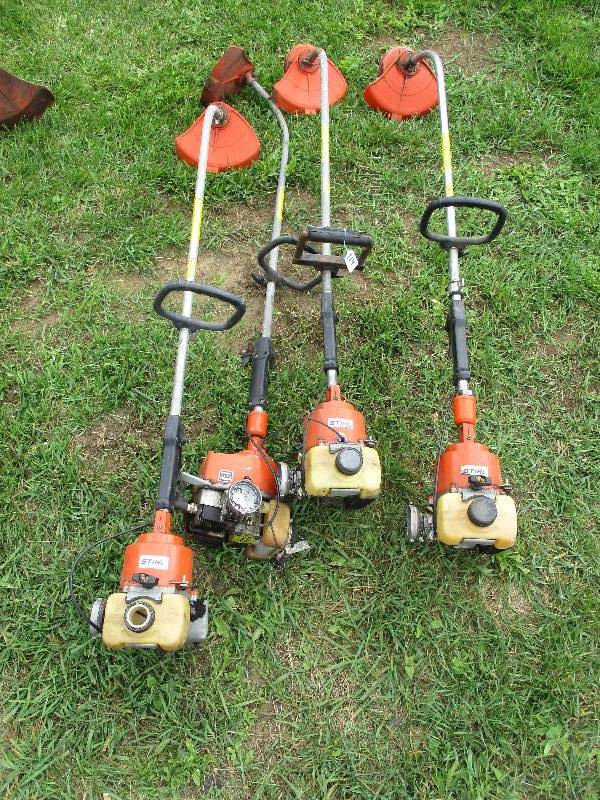 lot 114 image: 4 Stihl Weed Whips