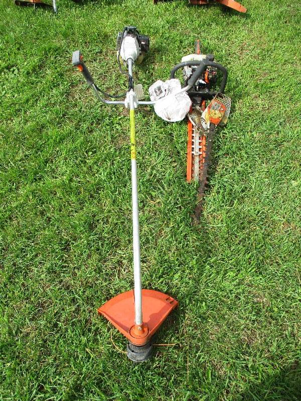 lot 106 image: Stihl Weed Whip  Parts
