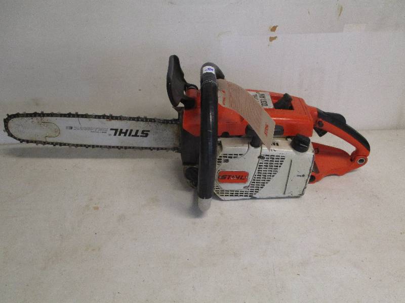 lot 6 image: Chainsaw