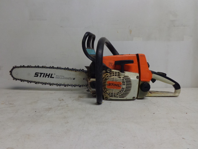 lot 62 image: Stihl Chain Saw & Case
