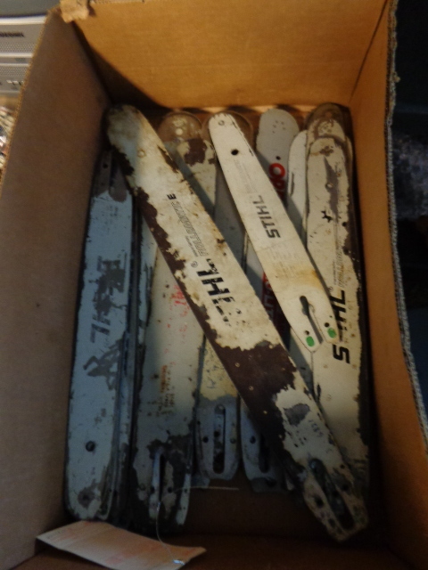 lot 73 image: Chain Saw Bars
